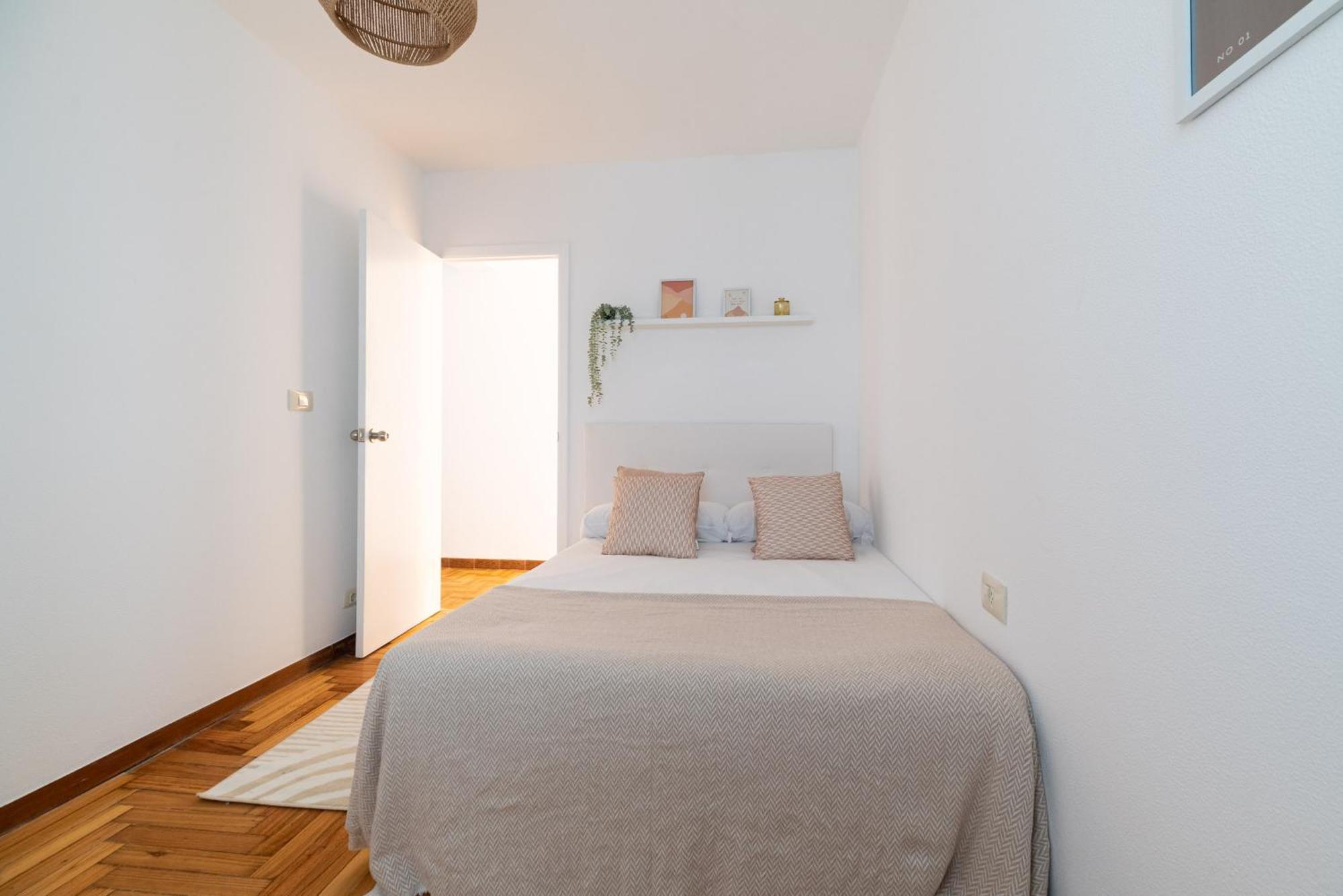 Amplia Vivienda Con Garaje Apartment Vigo Bagian luar foto