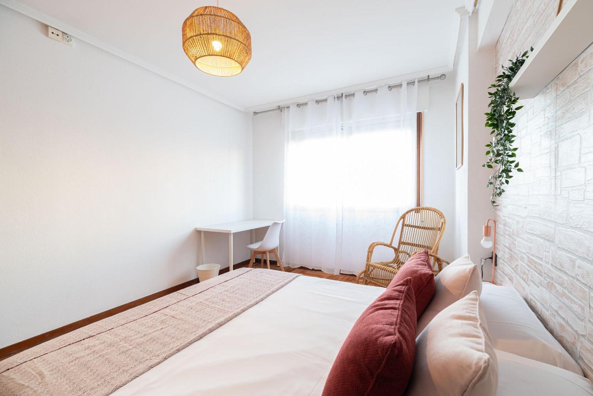 Amplia Vivienda Con Garaje Apartment Vigo Bagian luar foto